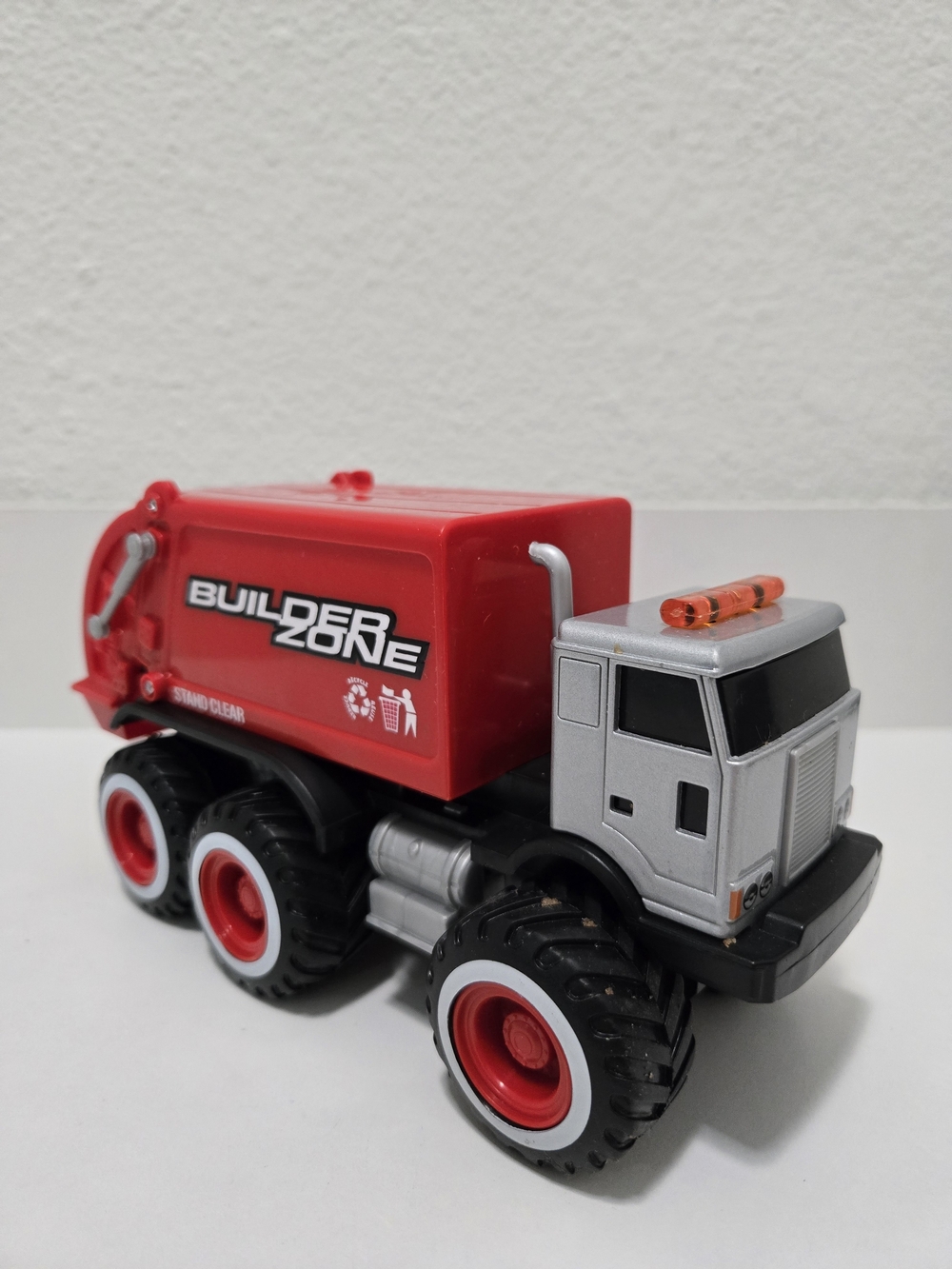 Builder Zone Red & Silver Garbage Truck Toy by Maisto